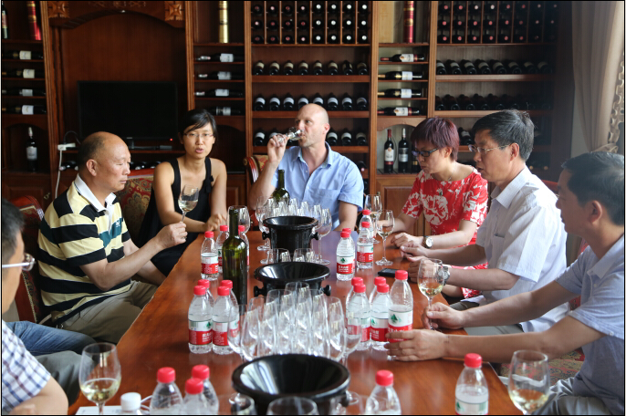 China Wine Region Travel (24) Pucui Alliance Visited Yunmo,Chandon,Yuhuang